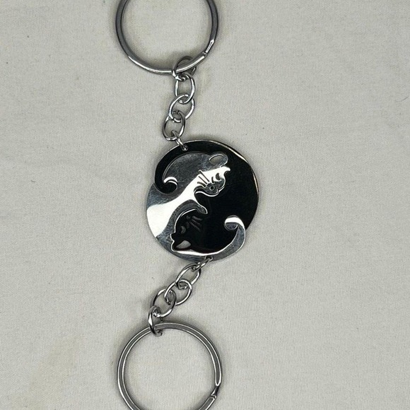 2 cat keychains that fit together like puzzle pieces or ying yang symbol - Picture 2 of 7